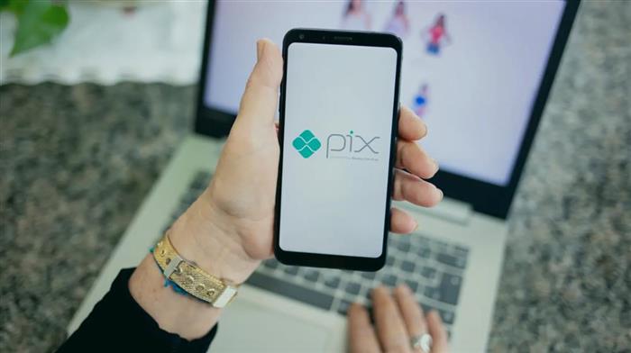 Pix para empresas: quais as vantagens para os pequenos negócios?