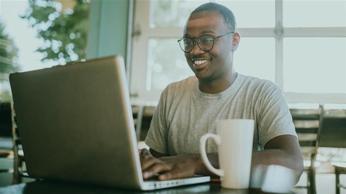 Como Conseguir um Trabalho Remoto no Exterior